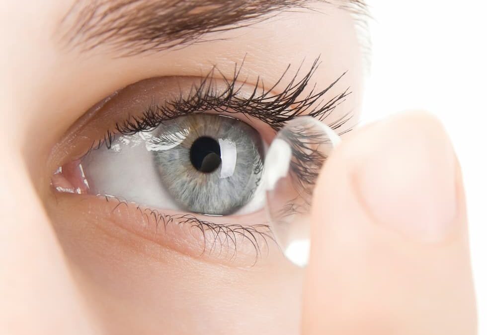 Lentes de Contacto en Federópticos Caren: Visión Clara, Comodidad Total